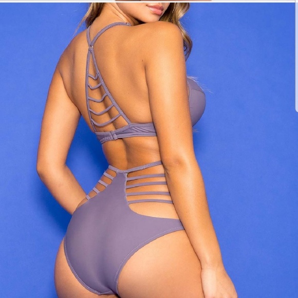 Lavender Bikini - Picture 4 of 4